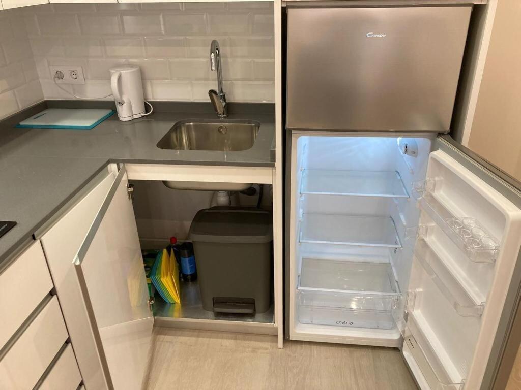 מדריד Matadero Apartments 1 מראה חיצוני תמונה